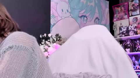 Rose online show from May 12, 4:57 pm