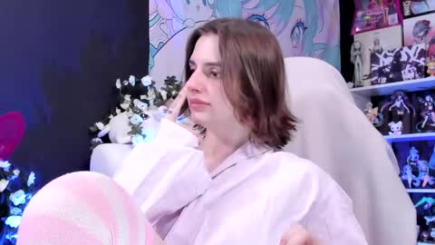 Rose online show from May 15, 5:16 pm