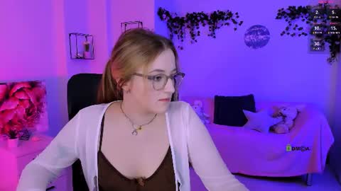 jose_fairy online show from July 14, 7:18 pm
