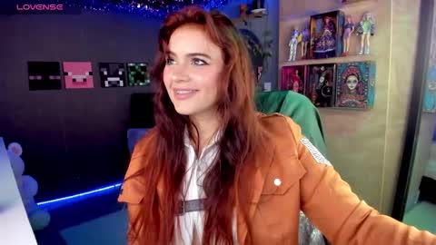 Sofia Garcia online show from October 30, 8:10 pm