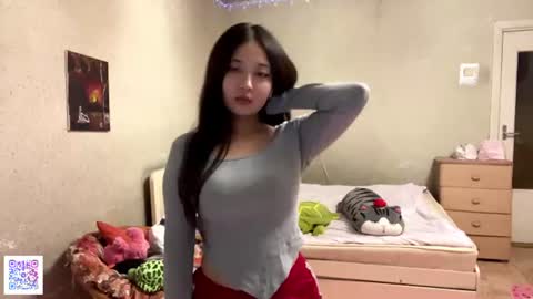 Lynn online show from July 21, 8:42 pm