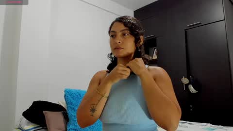 sofiaparker8 online show from May 14, 1:11 am