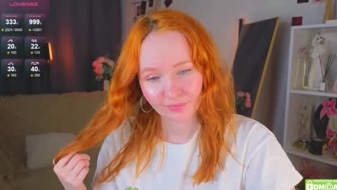 joyce_jones online show from December 1, 9:28 pm