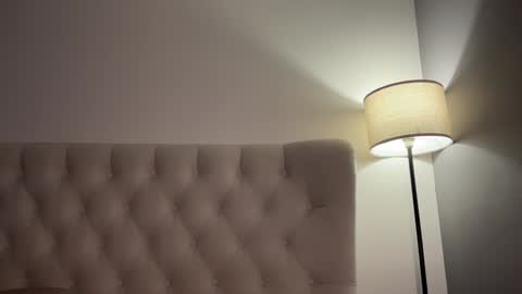 Jennie and Sophia online show from January 12, 11:50 am