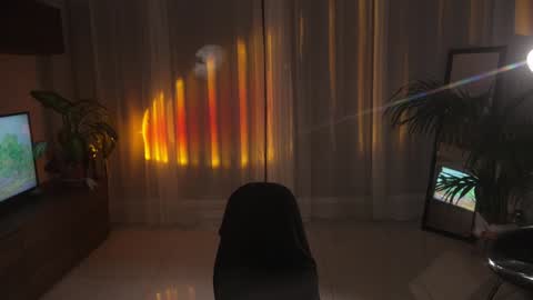 Jennifer Diaz online show from March 26, 10:00 pm