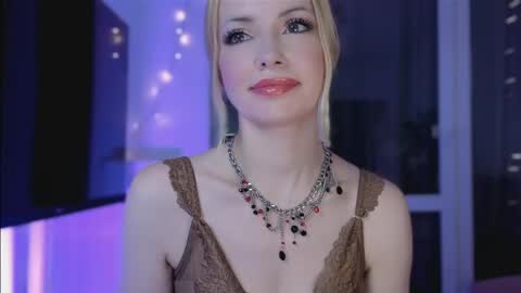 Goddess Julia online show from May 15, 8:33 pm