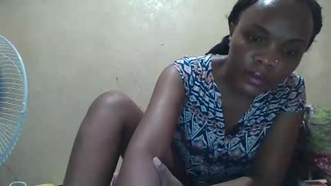 juice_petite3 online show from February 24, 9:52 pm