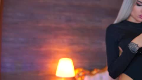 Jessye online show from November 9, 9:55 pm