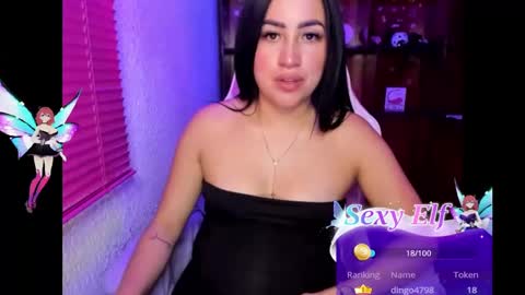 Snapshot of juicy_peach_ass chatting on December 6, 9:12 pm valeska online show from December 6, 9:12 pm