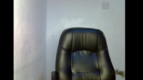 olivia online show from July 20, 10:39 am