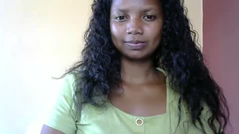 stellah online show from March 2, 11:09 am