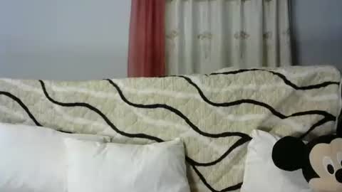 stellah online show from February 20, 2:43 am