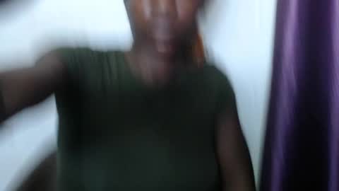queen online show from June 11, 2:53 am