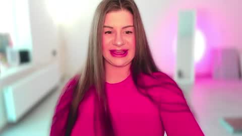Elena online show from June 15, 3:12 pm