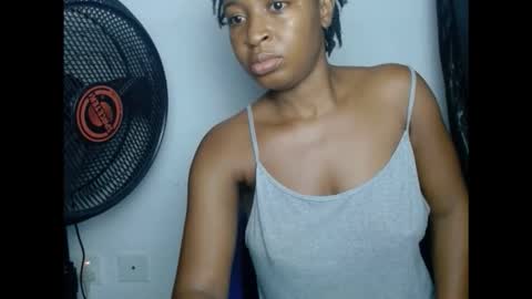 juicykinkx online show from November 5, 7:30 pm