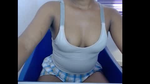 juicynwetx online show from December 21, 12:53 pm