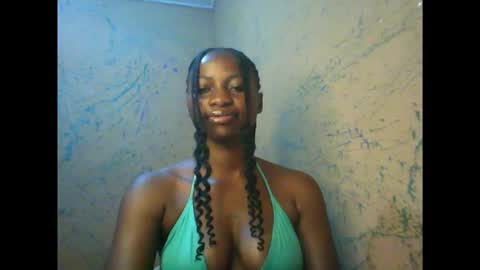 juicypiexx online show from October 27, 11:43 pm