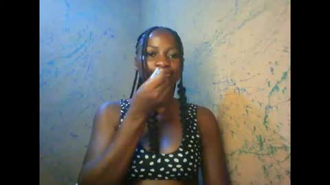 juicypiexx online show from October 23, 1:11 am