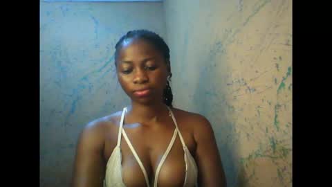 juicypiexx online show from November 28, 5:21 am