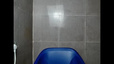 juicyxxxboobs online show from February 19, 9:20 am