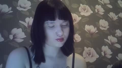 julia1605 online show from February 22, 4:35 am