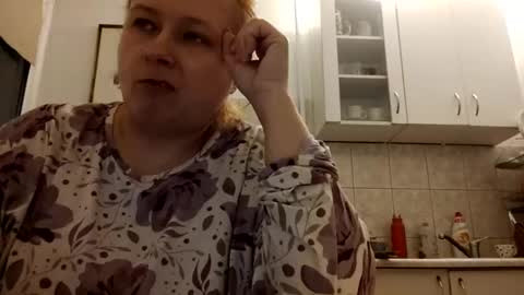 Julia online show from February 11, 10:07 pm
