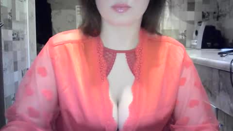 julia69009 online show from December 13, 11:32 pm