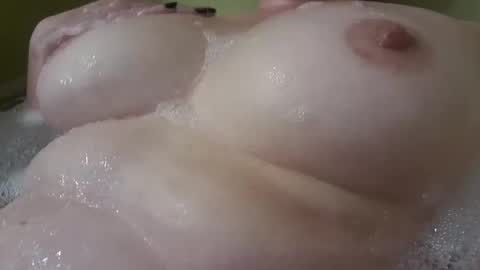 julia988746 online show from February 3, 6:17 pm