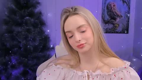 Julia online show from December 18, 2:00 pm