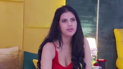 Julia online show from February 25, 4:35 am