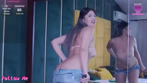 Julia online show from November 21, 12:34 am