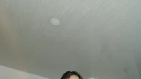 Snapshot of juliana_news chatting on September 30, 2:50 am juliana_news online show from September 30, 2:50 am