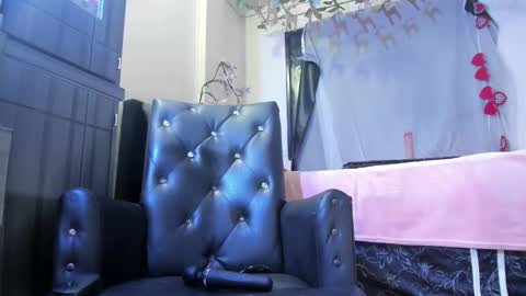 camila online show from March 26, 5:31 am