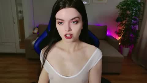 Julia online show from August 1, 9:11 am