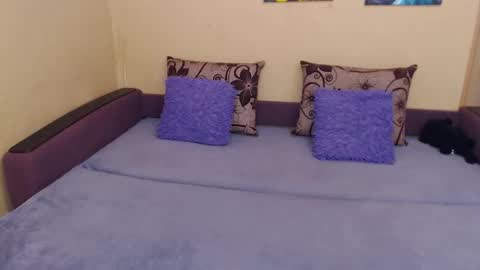 Jul online show from November 18, 8:15 am