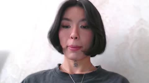 julie_turner_ online show from October 24, 10:44 am