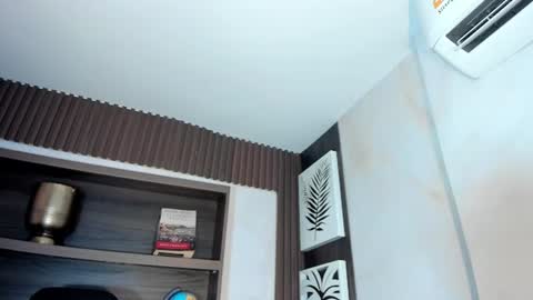 Juliet online show from June 15, 3:51 am