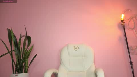 Julieta  online show from September 28, 3:17 pm