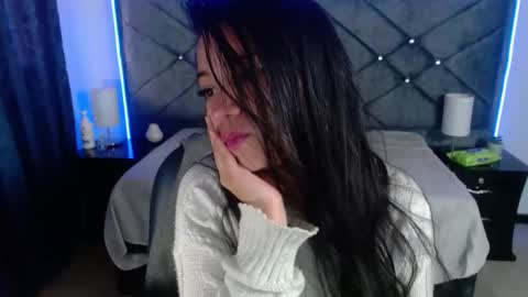 julietacollins06 online show from October 1, 1:38 pm