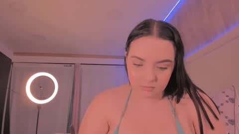 Julieta Vargas online show from October 26, 1:17 pm