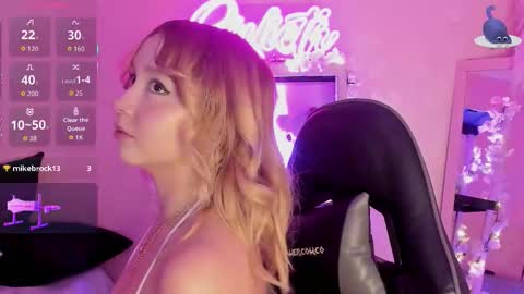 Julieth online show from March 8, 12:51 am