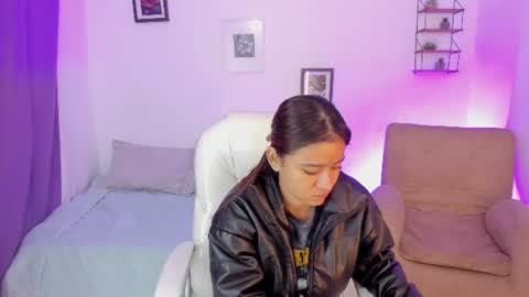 Julietta Cooper  online show from July 15, 3:11 am