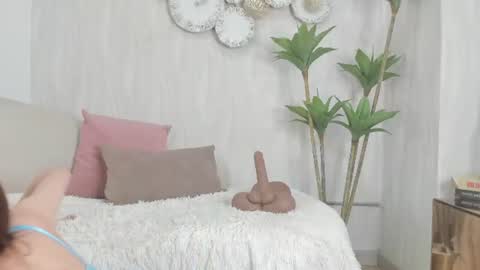 Julieta online show from June 13, 4:21 am