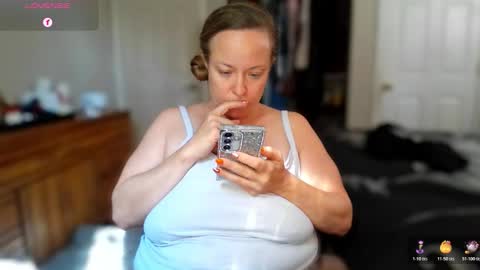 Juli Monroe online show from October 21, 6:45 pm