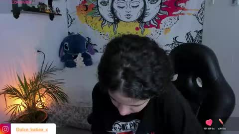 Sofia online show from December 2, 6:21 pm