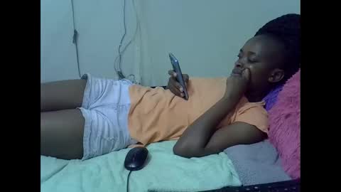 Snapshot of just_nuru chatting on October 29, 6:54 pm just_nuru online show from October 29, 6:54 pm