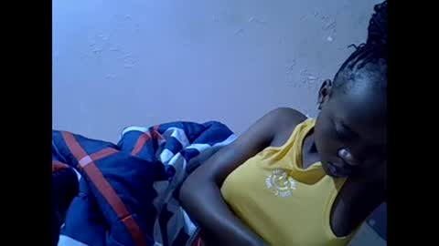 Snapshot of just_nuru chatting on February 17, 7:14 am just_nuru online show from February 17, 7:14 am