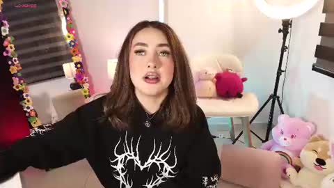 Emy online show from July 20, 10:54 pm