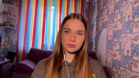 Melissa online show from June 8, 6:03 am