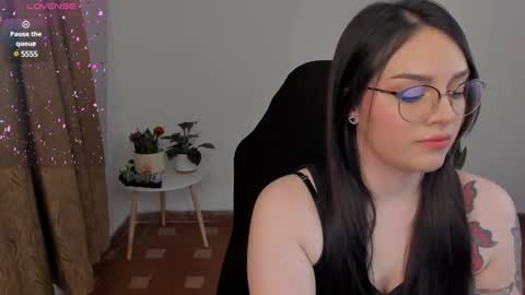 jxssicax online show from December 21, 7:45 am